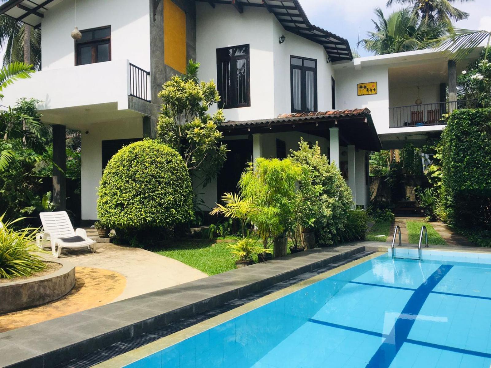 Om Villa Hikkaduwa Exterior photo